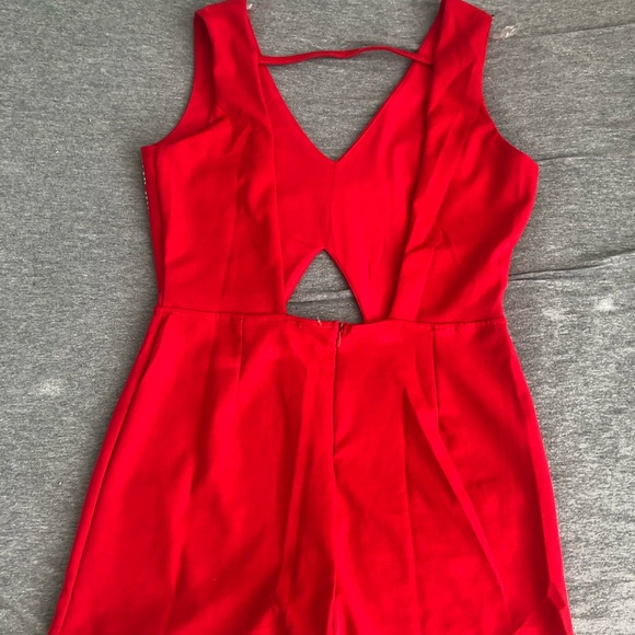 Romper - Picture 2 of 2